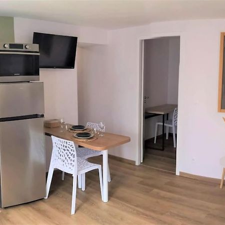 T1 Bis Proche Marais Avec Garage A Moto Apartment Bourges Exterior photo